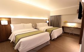 Oasis Plaza Hotel